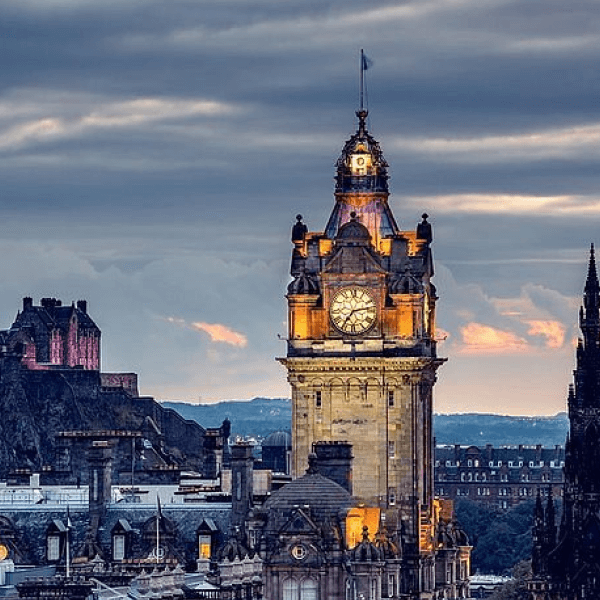 San Francisco Express Never Ceases